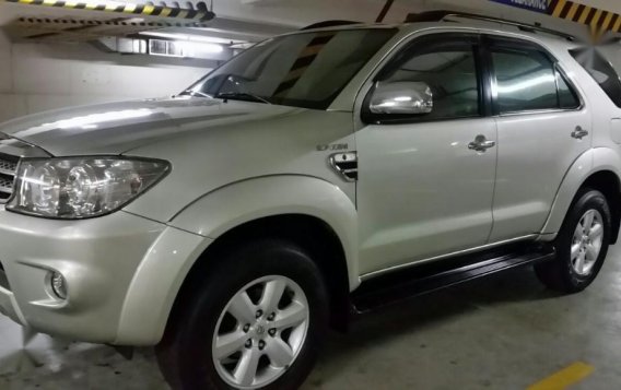 Selling 2nd Hand Toyota Fortuner 2011 Automatic Gasoline at 60000 in San Juan-4