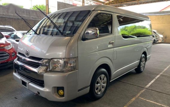 Selling 2nd Hand (Used) 2017 Toyota Hiace in Quezon City-1
