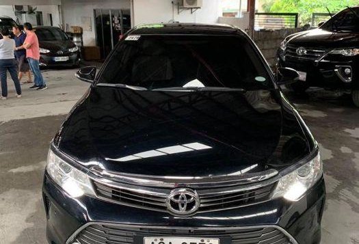 2nd Hand (Used) Toyota Camry 2015 for sale in Quezon City