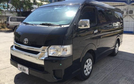 Selling Toyota Hiace 2016 Automatic Diesel in Pasig-1