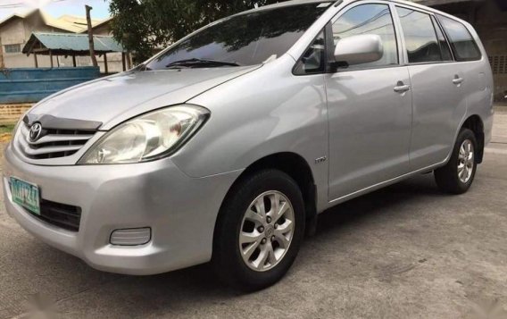 Toyota Innova 2009 Automatic Gasoline for sale in Parañaque-3