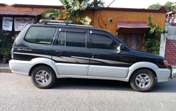 Selling Toyota Revo 2000 Manual Gasoline in Caloocan-3