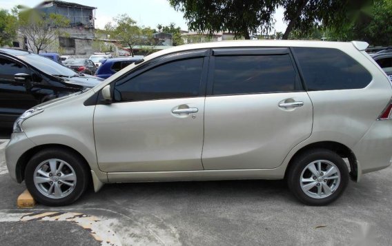 2012 Toyota Avanza for sale in Quezon City-5