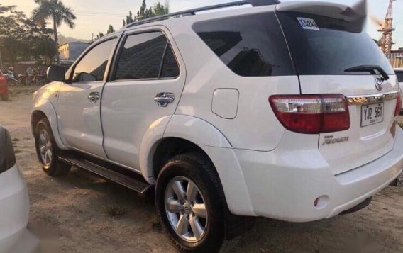 2011 Toyota Fortuner for sale in Cebu City-2