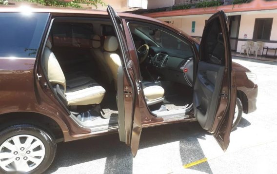 Selling Toyota Innova 2014 in Quezon City-1