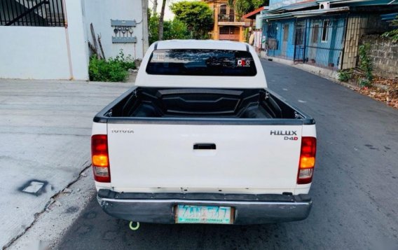 2nd Hand (Used) Toyota Hilux 2005 for sale in Las Piñas-5