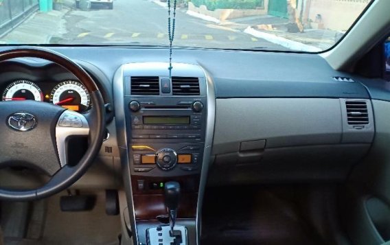 2nd Hand (Used) Toyota Altis 2011 Automatic Gasoline for sale in Las Piñas-2