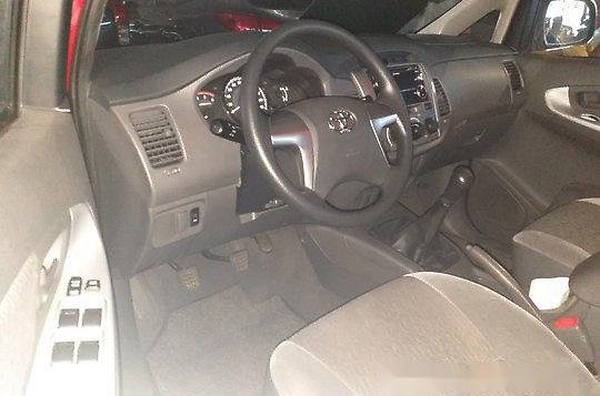 Selling Red Toyota Innova 2016 Manual Diesel-4