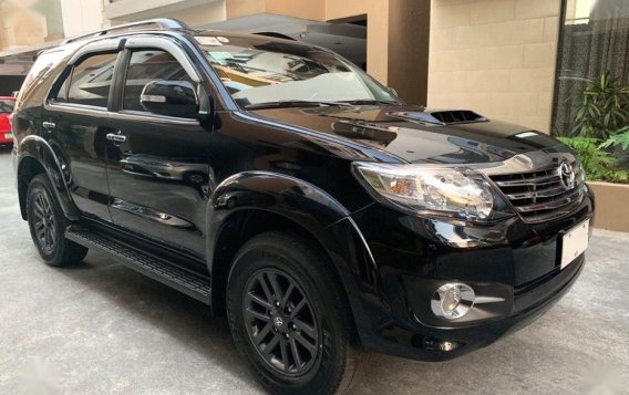 2nd Hand (Used) Toyota Fortuner 2015 Automatic Diesel for sale in Manila-2