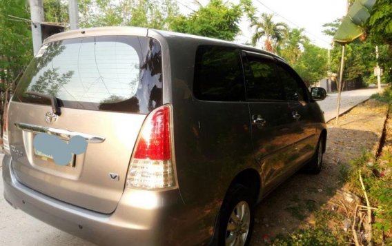 2nd Hand (Used) Toyota Innova 2009 Automatic Diesel for sale in Plaridel-3