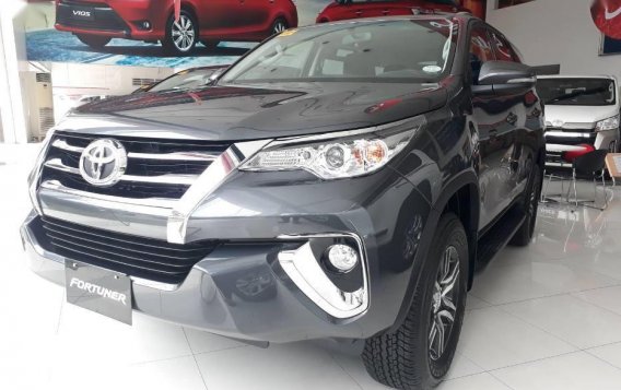 Selling Brand New Toyota Innova 2019 in Pasig-6