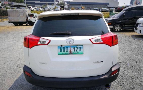 Selling Toyota Rav4 2013 Automatic Gasoline in Pasig-5