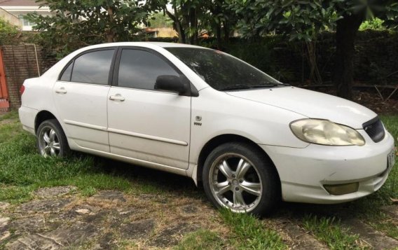 Selling 2nd Hand (Used) 2004 Toyota Corolla Altis Manual Gasoline in Cebu City-1