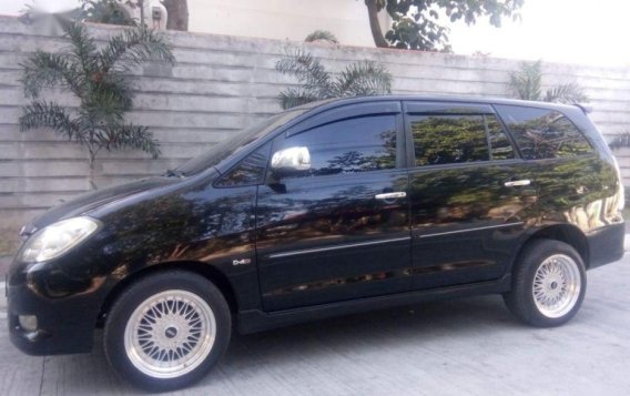 Selling 2009 Toyota Innova for sale in Quezon City