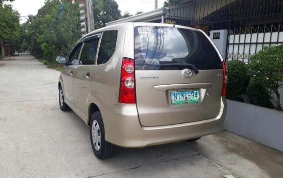 Sell 2nd Hand 2010 Toyota Avanza Manual Gasoline at 70000 in Cabanatuan-3