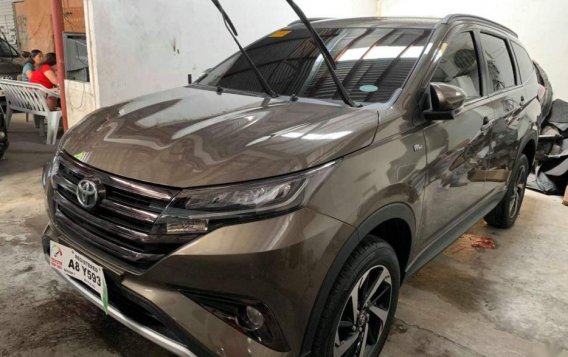 Bronze Toyota Rush Automatic Gasoline for sale in Marikina