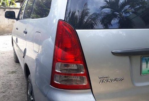 Toyota Innova 2007 Manual Diesel for sale in Mandaue-2