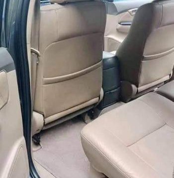 Selling 2nd Hand (Used) Toyota Fortuner 2012 in Quezon City-4
