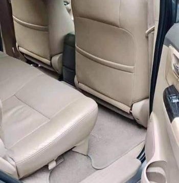 Selling 2nd Hand (Used) Toyota Fortuner 2012 in Quezon City-5