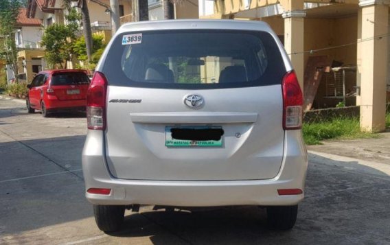 Selling Used Toyota Avanza 2012 in Tarlac City-8