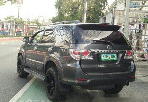 Toyota Fortuner 2013 Automatic Diesel for sale in Quezon City-4