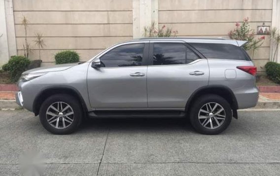 2nd Hand (Used) Toyota Fortuner 2017 Automatic Gasoline for sale in Manila-6