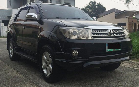 2nd Hand (Used) Toyota Fortuner 2011 Automatic Diesel for sale in Angeles