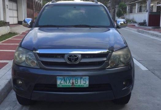 Selling Toyota Fortuner 2008 Automatic Gasoline in Quezon City-1