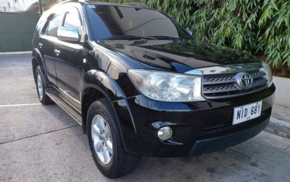 2nd Hand Toyota Fortuner 2010 for sale in Marikina-1