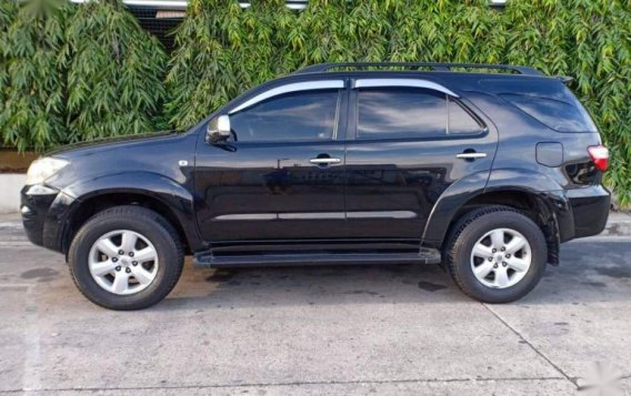 2nd Hand Toyota Fortuner 2010 for sale in Marikina-4