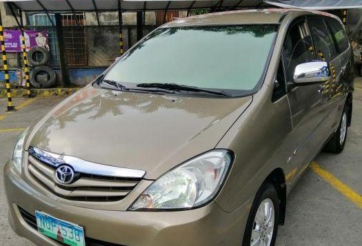 Selling Toyota Innova 2010 Manual Diesel in Dasmariñas