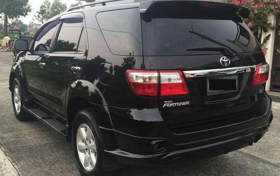 2nd Hand (Used) Toyota Fortuner 2011 Automatic Diesel for sale in Angeles-4