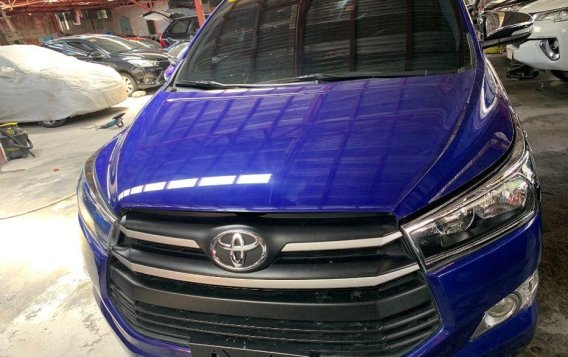 Blue Toyota Innova 2017 for sale in Automatic-3