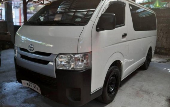 For sale White 2018 Toyota Hiace in Marikina