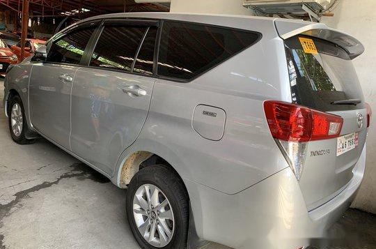 Selling Silver Toyota Innova 2018 Automatic Diesel -3