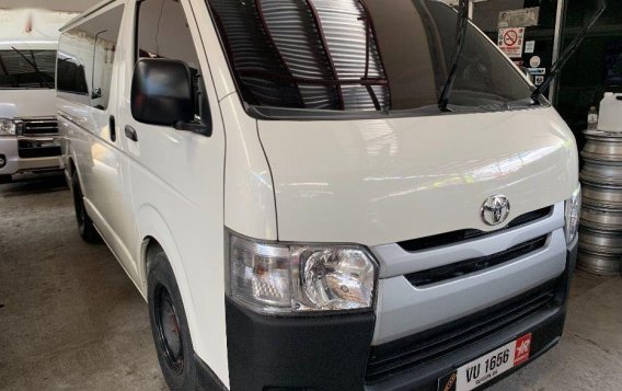 Selling White 2017 Toyota Hiace Van in Quezon City