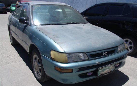 2nd Hand (Used) Toyota Corolla 1998 Manual Gasoline for sale in Mandaue-2