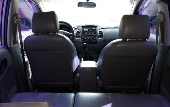 Toyota Innova 2007 Manual Diesel for sale in Mandaue-9