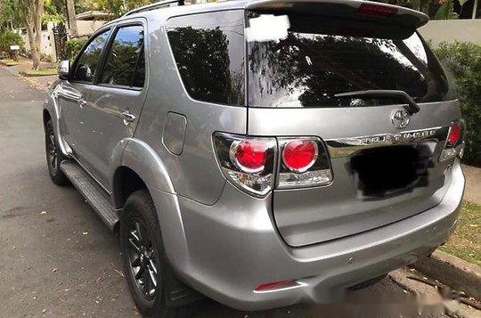 Grey Toyota Fortuner 2015 Automatic Diesel for sale-3