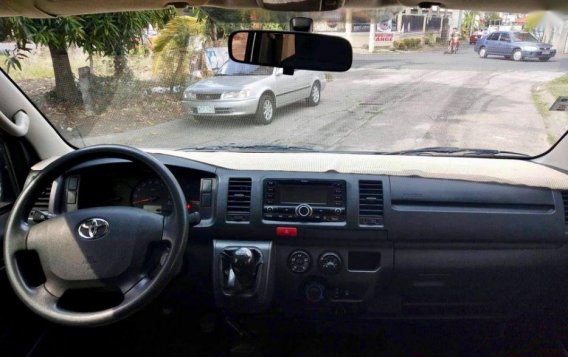 Selling Used Toyota Hiace 2014 in Las Piñas-1