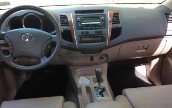 Used Toyota Fortuner 2010 for sale in Quezon City-4