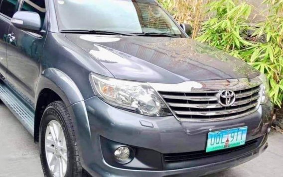 For sale 2012 Toyota Fortuner Automatic Diesel in Manila-2