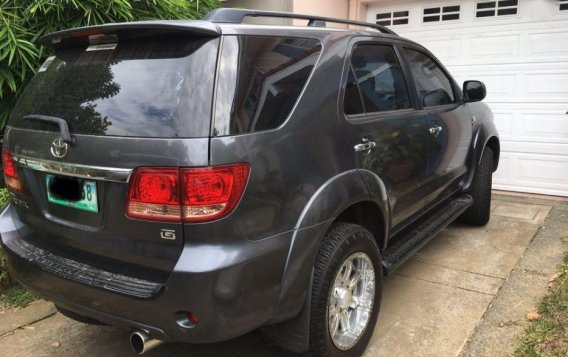 Toyota Fortuner 2008 Automatic Diesel for sale in Makati-1