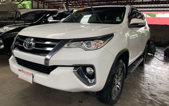 White Toyota Fortuner 2017 for sale -2