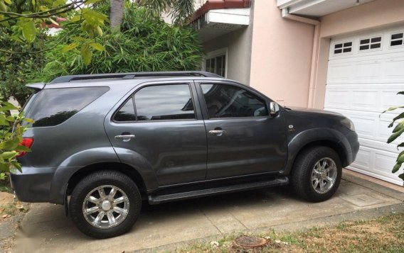 Toyota Fortuner 2008 Automatic Diesel for sale in Makati