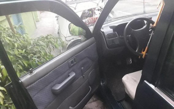 2nd Hand Toyota Revo 2000 for sale in Quezon City-2