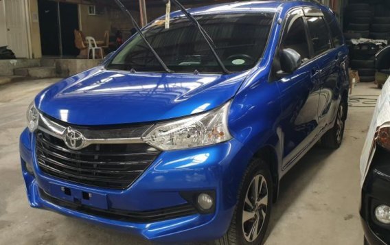 Selling Blue Toyota Avanza 2018 Manual Gasoline in Quezon City-1