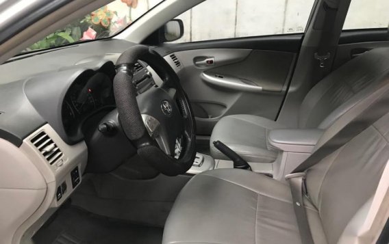 Selling Used Toyota Corolla Altis 2011 in Caloocan-8