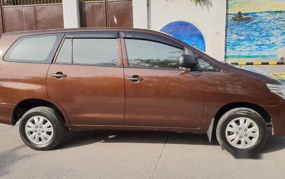 Selling Toyota Innova 2013 Automatic Gasoline -1