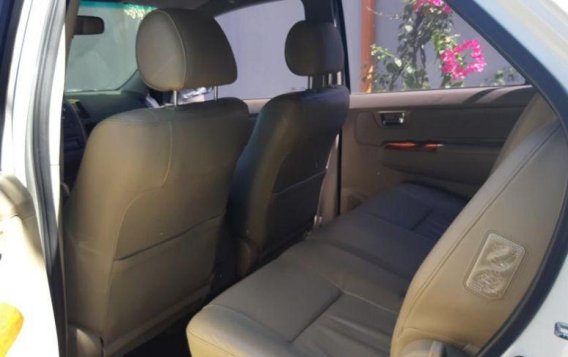 Used Toyota Fortuner 2010 for sale in Quezon City-3